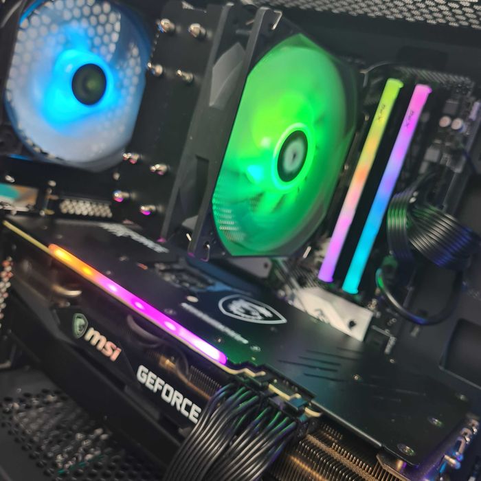 Геймърски Компютър! RTX 3060ti, Ryzen 5 5600, 16GB RAM,  - НОВ