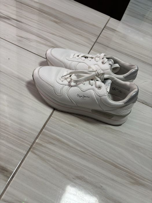 Обувки Pepe Jeans