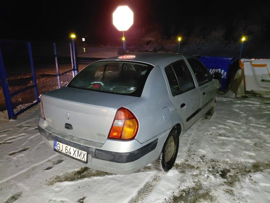 Renault clio 2003