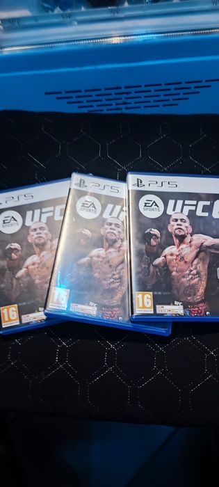Диск игра UFC 6 на PS5