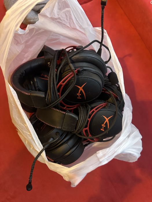 Наушники hyperX….