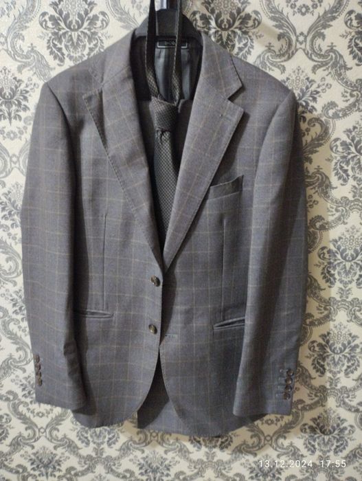 Мужской костюм 48 размер