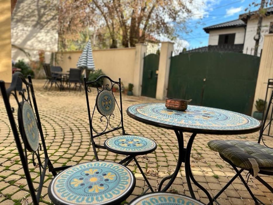 Ofer spre inchiriere Casa in zona Piata Mica Str Paris