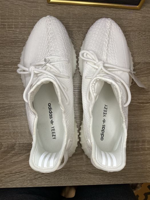 Yeezy 350v2 Triple White