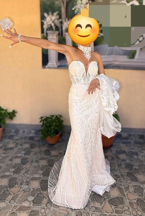 Rochie mireasa  sirena XS / S cu fusta detasabila tip printesa, choker,maneci detasabile, voal