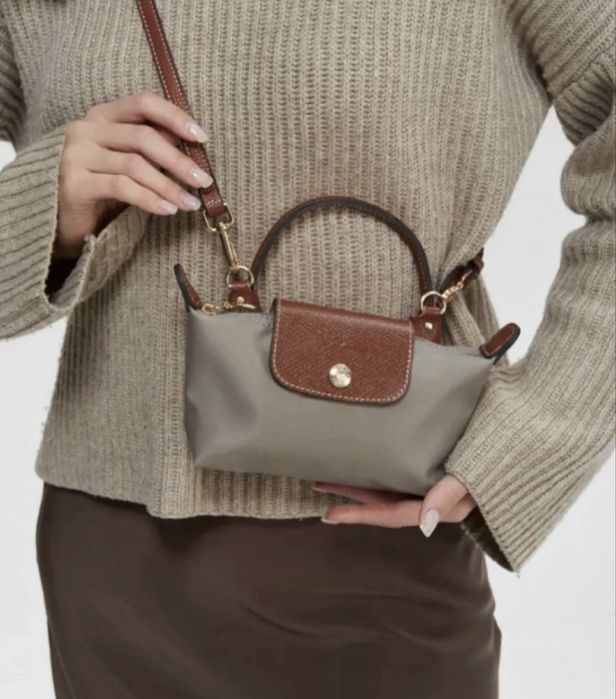 Продам сумку longchamp