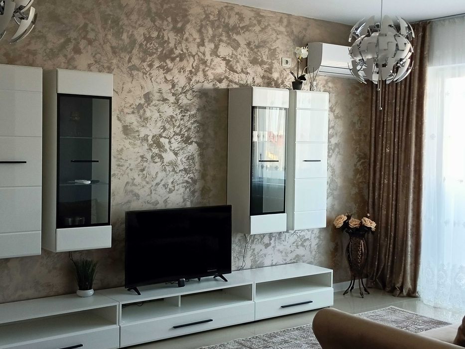 Apartament  2  camere, central,bloc nou !