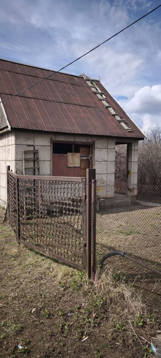 Продам дачный участок