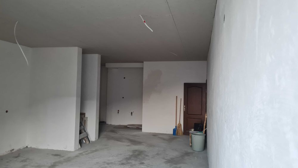 Продава се Тристаен апартамент в Асеновград - 122 кв.м за 820 €/кв.м - Снимка #5