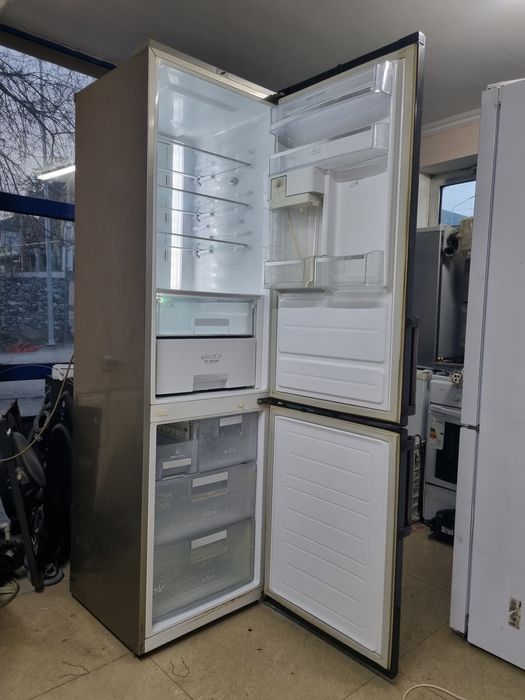 Холодильники LG, Indesit