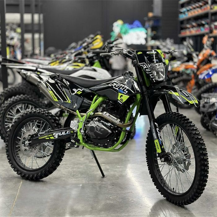 FullCrew Thunderbolt PR250