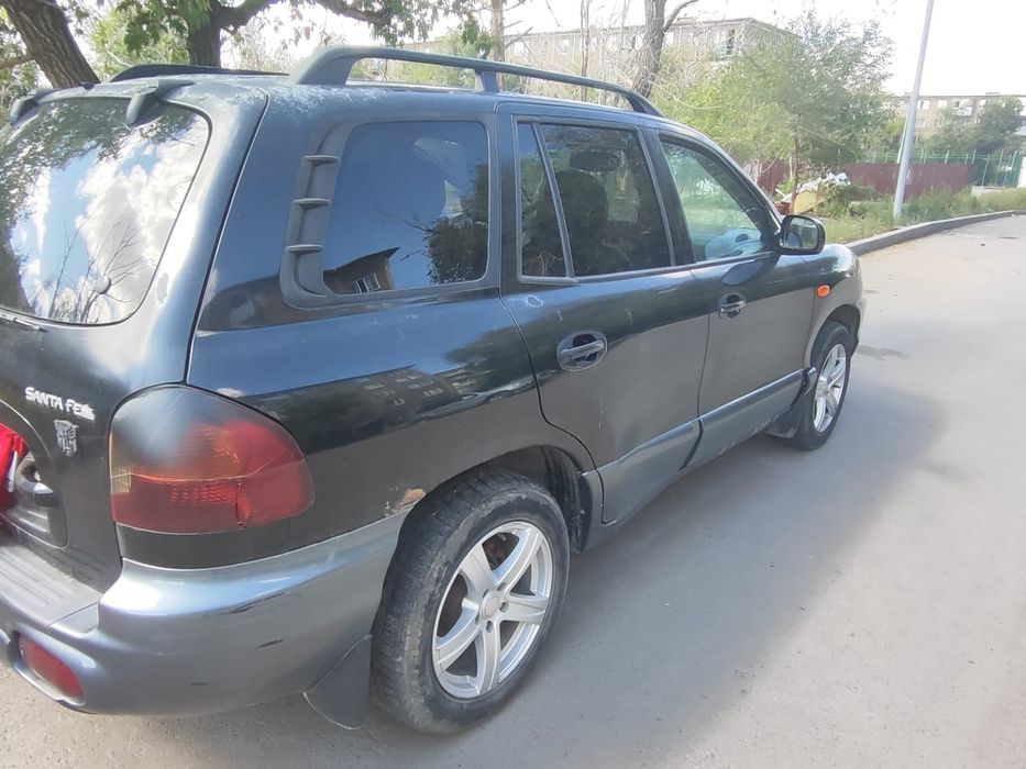 Продам Hyundai Santa Fe 2004г