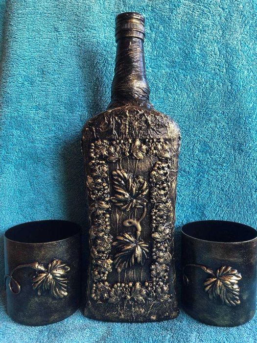 Ръчно декориран комплект за подарък Бутилка с Чаши комплекти за Повод