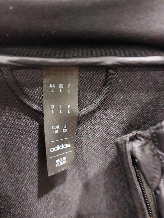 Яке Adidas Terrex