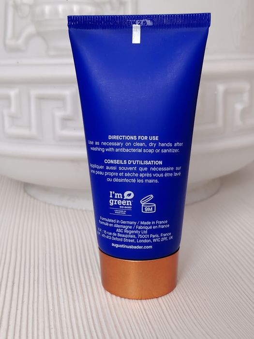 Cremă Augustinus Bader mîini