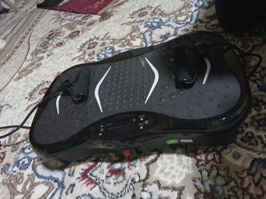 Vibro platforma ozdiradigon fitnes viberator 180kg bemalol kotaradi