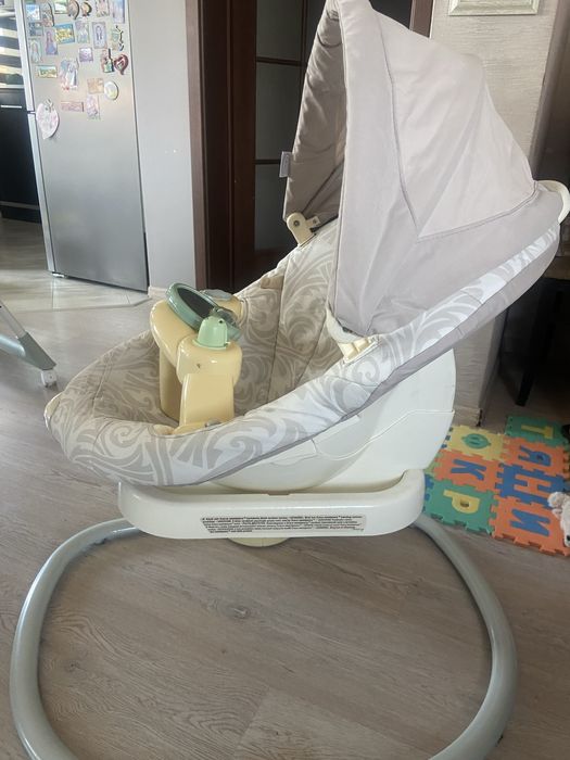 Детска електрическа люлка