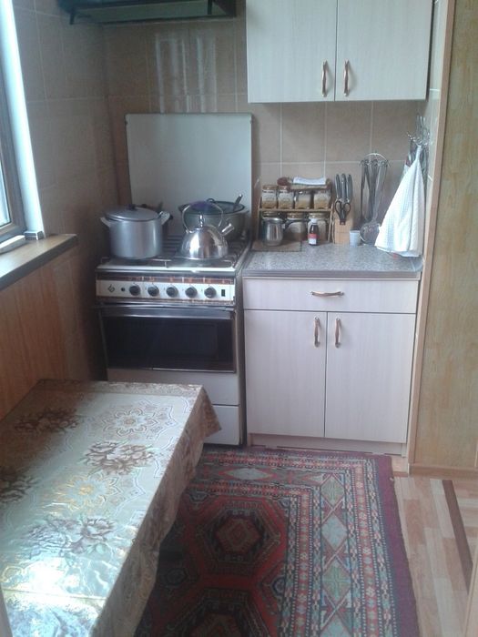 Продаётся 3/2/4 - Юнусабад  - 12, метро Туркистан