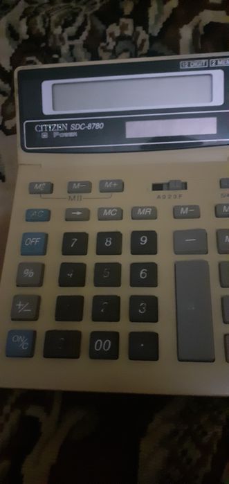 Продам калькулятор