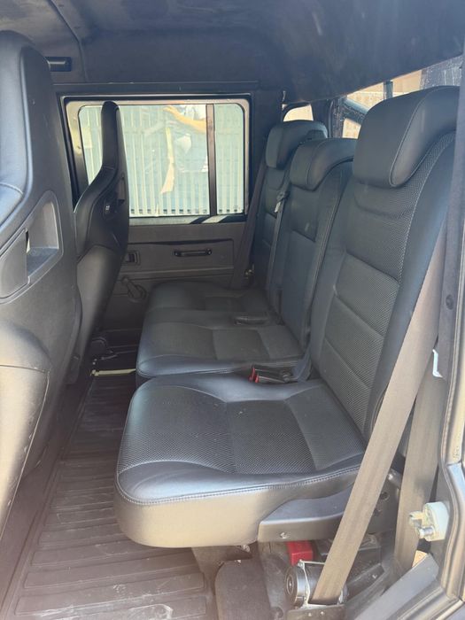 Defender 110 Kahn Project -Chelsea Trucks accept variante