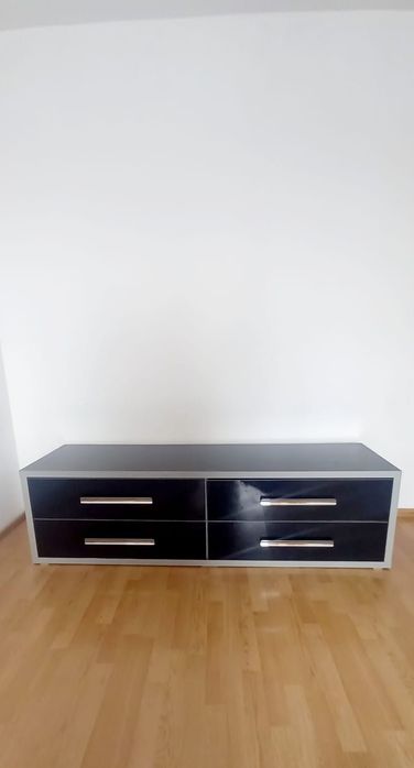 Тумба под телевизор