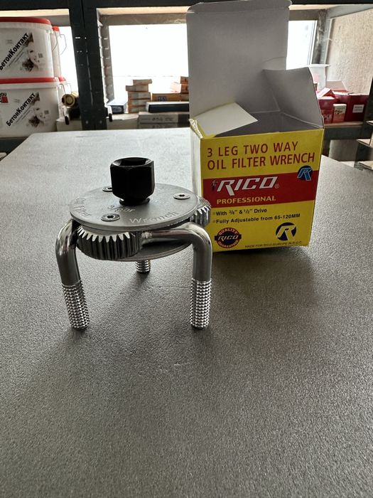 Скоба за маслен филтър тип паяк - права и крива Rico