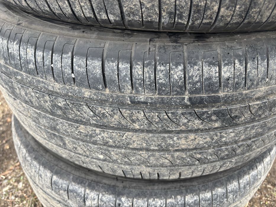 продам шины r17 комплект