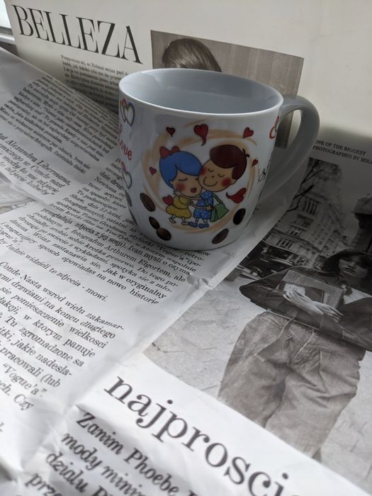 Романтичный керамический бокал