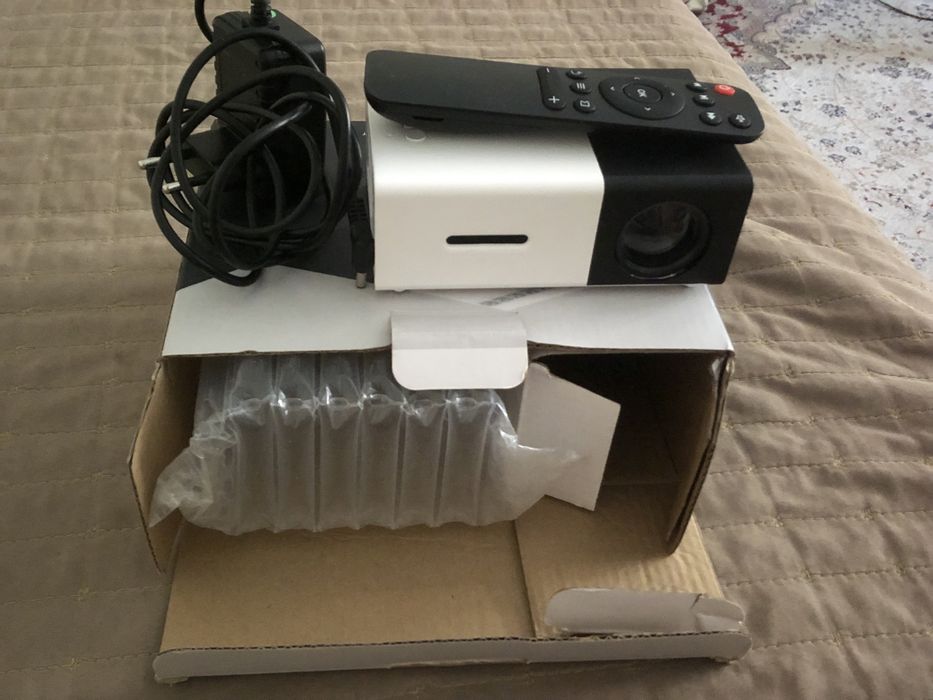 Проектор, Led Projector