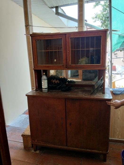 Shikof sotiladi bufet