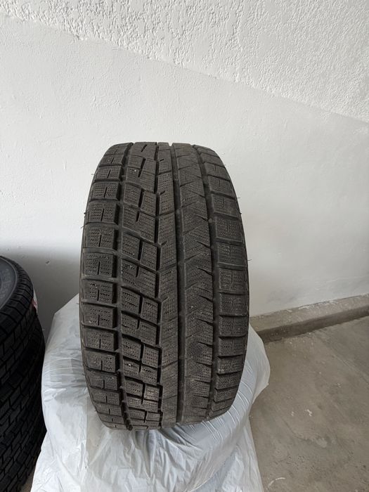 Шины зимние 255/45/20