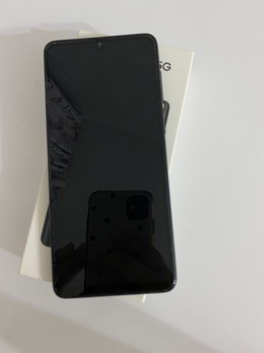 СРОЧНО продам телефон а33