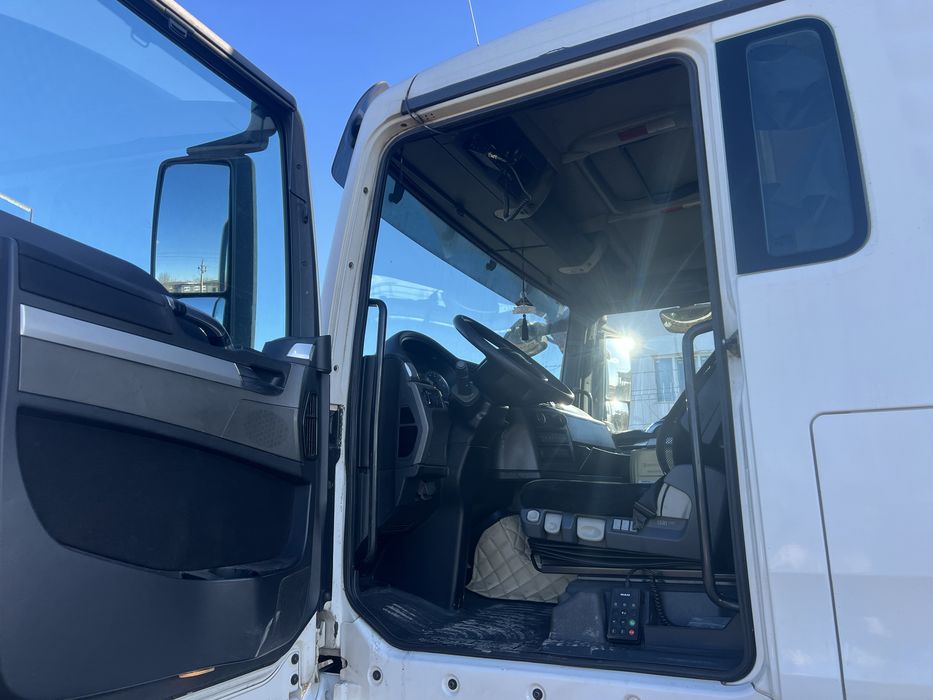 Cap tractor MAN TGX440 EEV