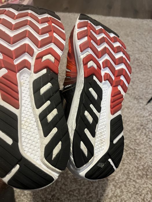 Saucony Hurricane ISO 2-оригинални маратонки