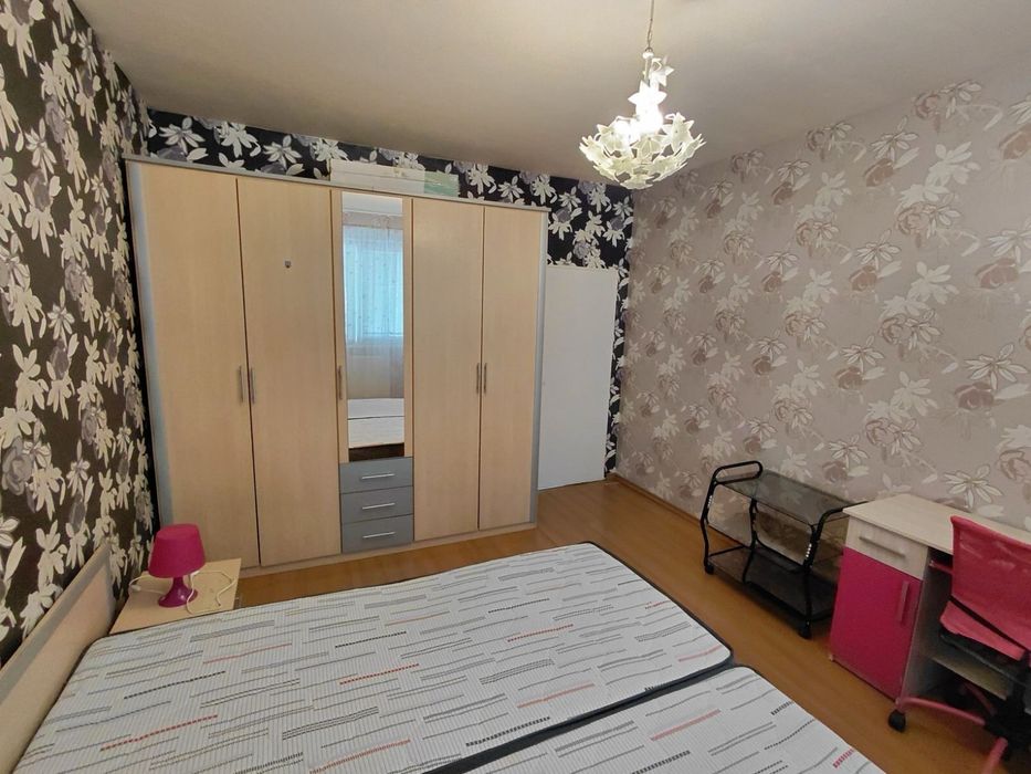 Дава се под наем Тристаен апартамент в София, Младост 4 - 100 кв.м за 663 € - Снимка #3