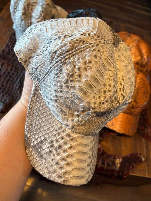 Sepci unisex  din piele  exotica  de piton