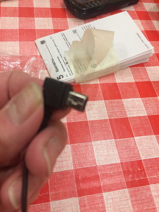 Продам наушники для ранних моделей кнопочных телефонов