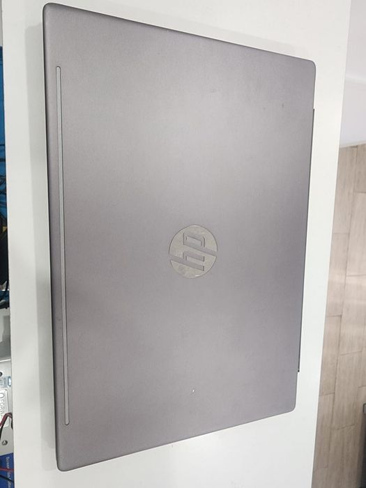 Современный ноутбук ультрабук hp i3