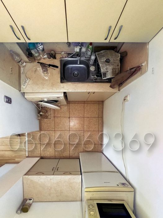 Дава се под наем Двустаен апартамент в Варна, Конфуто - 50 кв.м за 348.84 € - Снимка #3