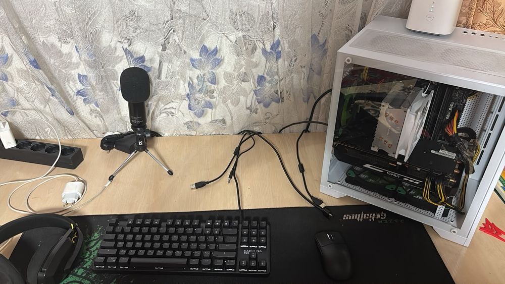 Продам компьютер в хорошем состояние