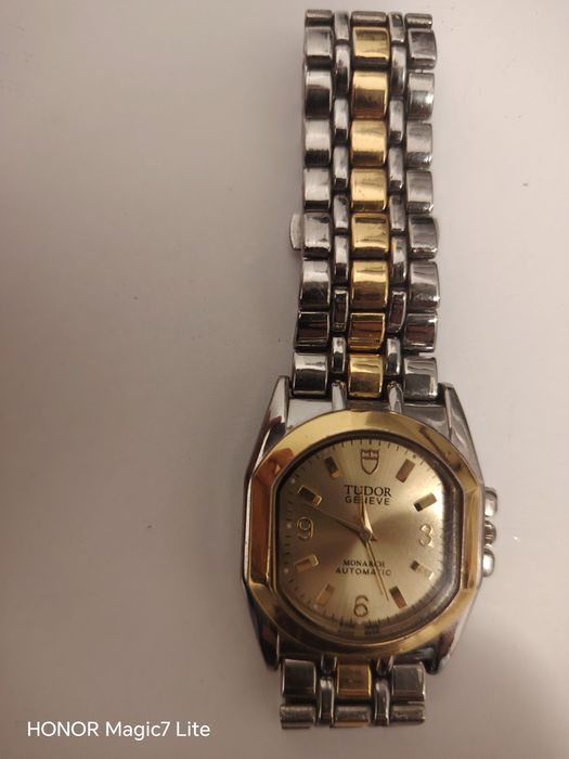 Vând ceas Tudor Quartz