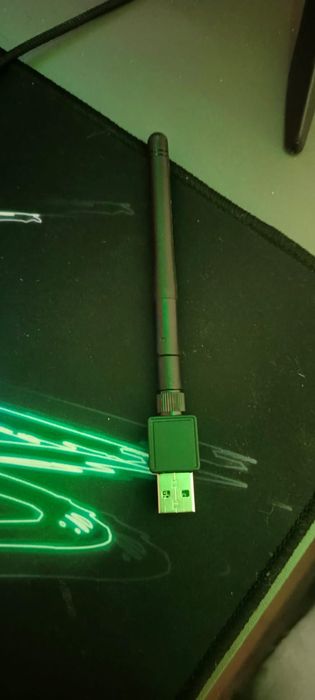 Продам компьютер (стол в подарок)