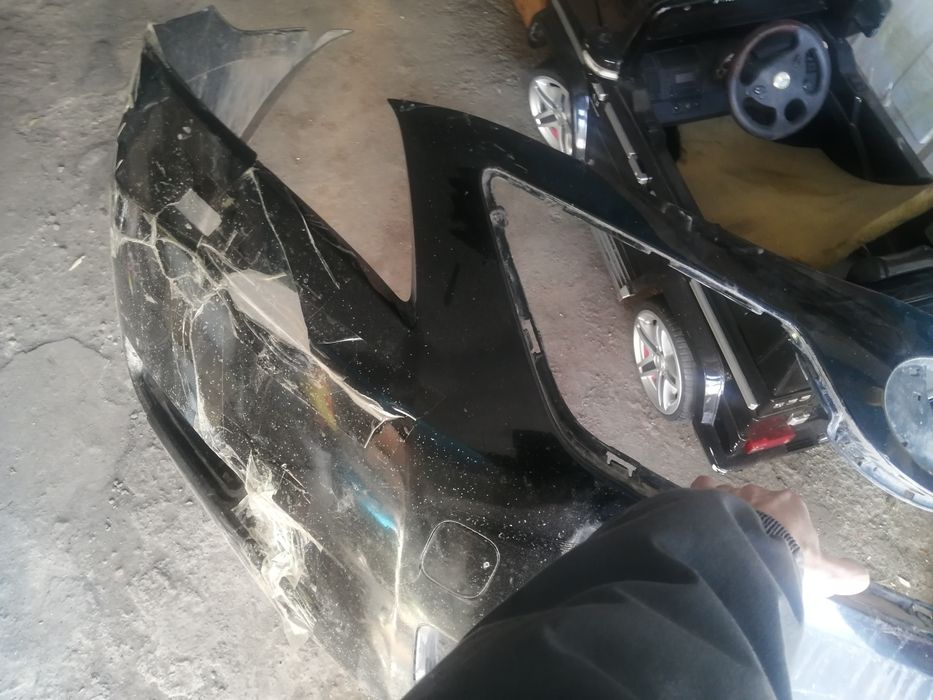 Бампер передний Камри 40