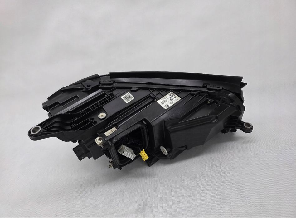 Ляв фар за Mercedes GLE W167