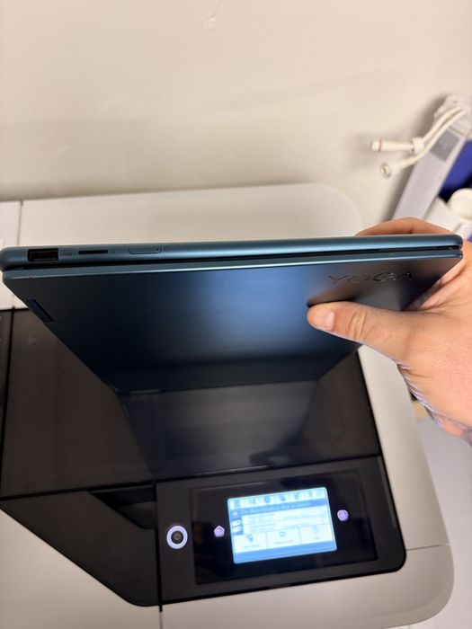 Lenovo Yoga 7    14ARP8