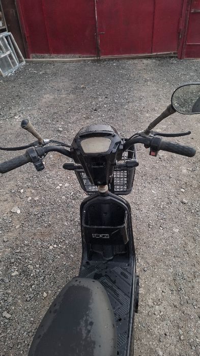 Электроны  скутер