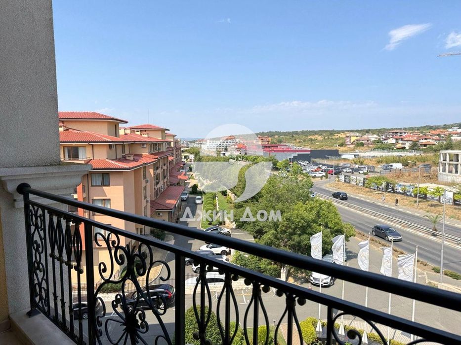 Продава се Двустаен апартамент в Свети Влас - 64 кв.м за 1156 €/кв.м - Снимка #6