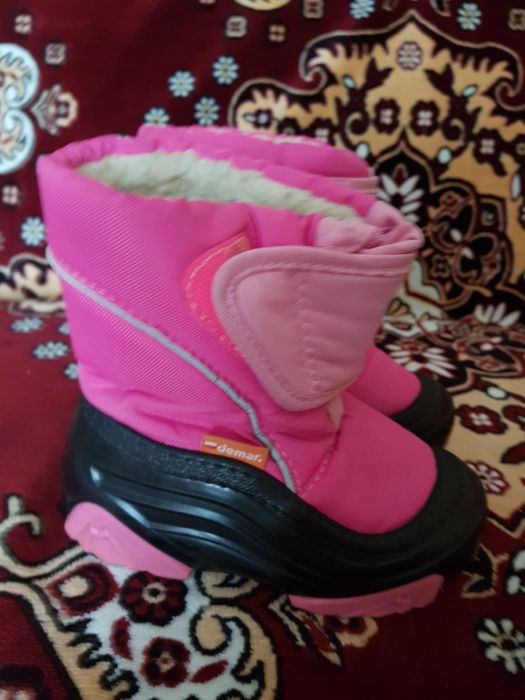 Продаю обувь зимнюю