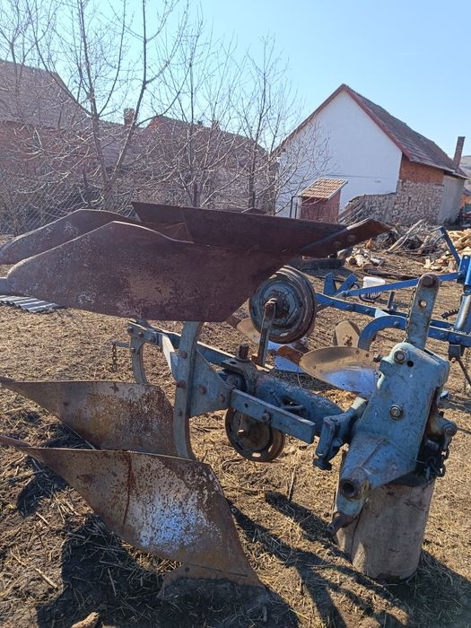 Plug reversibil 2 brazde