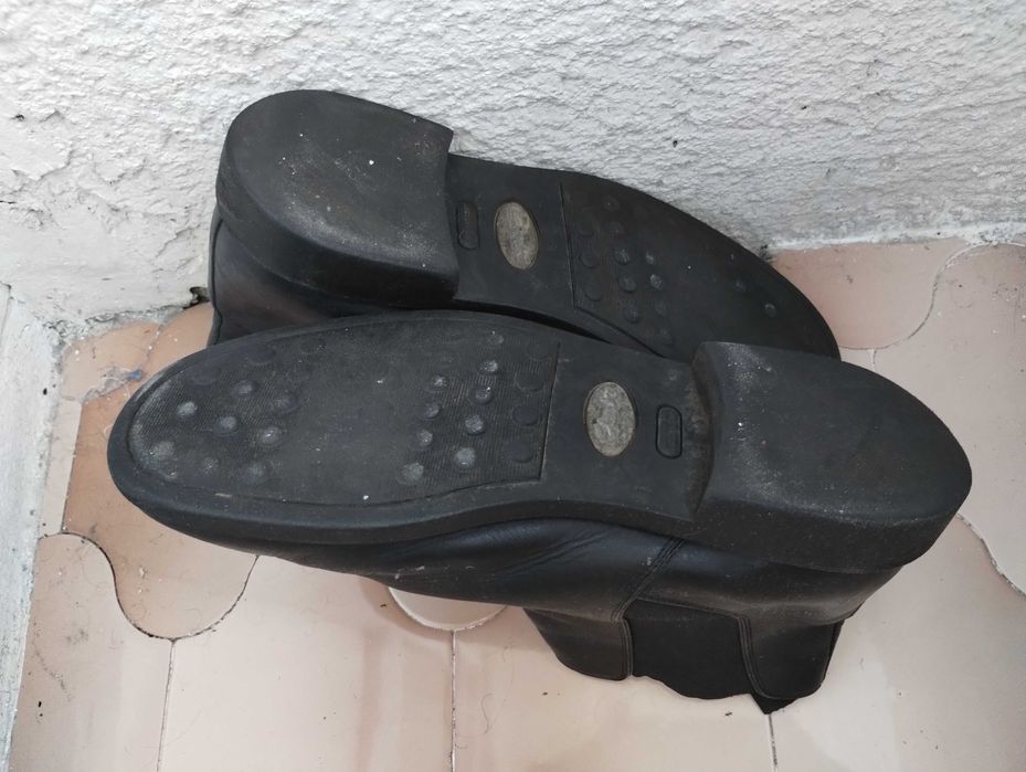 Ghete CLARKS, masura 45, piele naturala